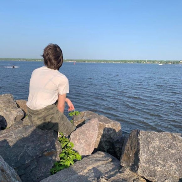 Meet your Posher, Ali - Picture 1 of 1